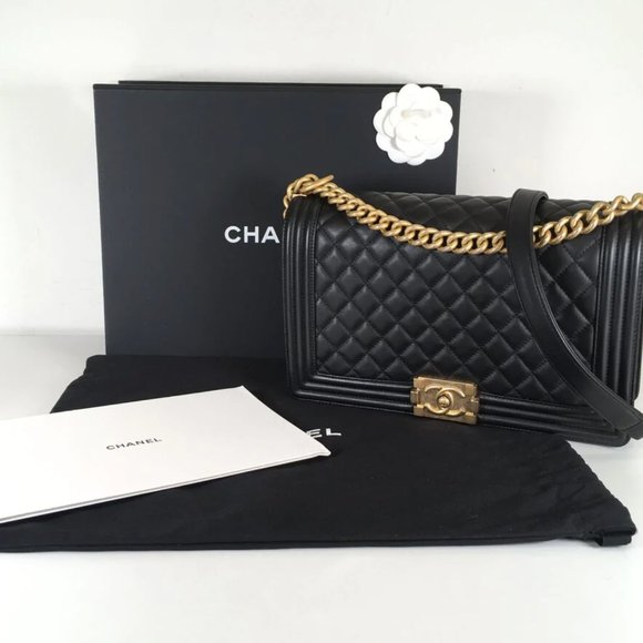 Chanel Boy Bag - Picture 5 of 6